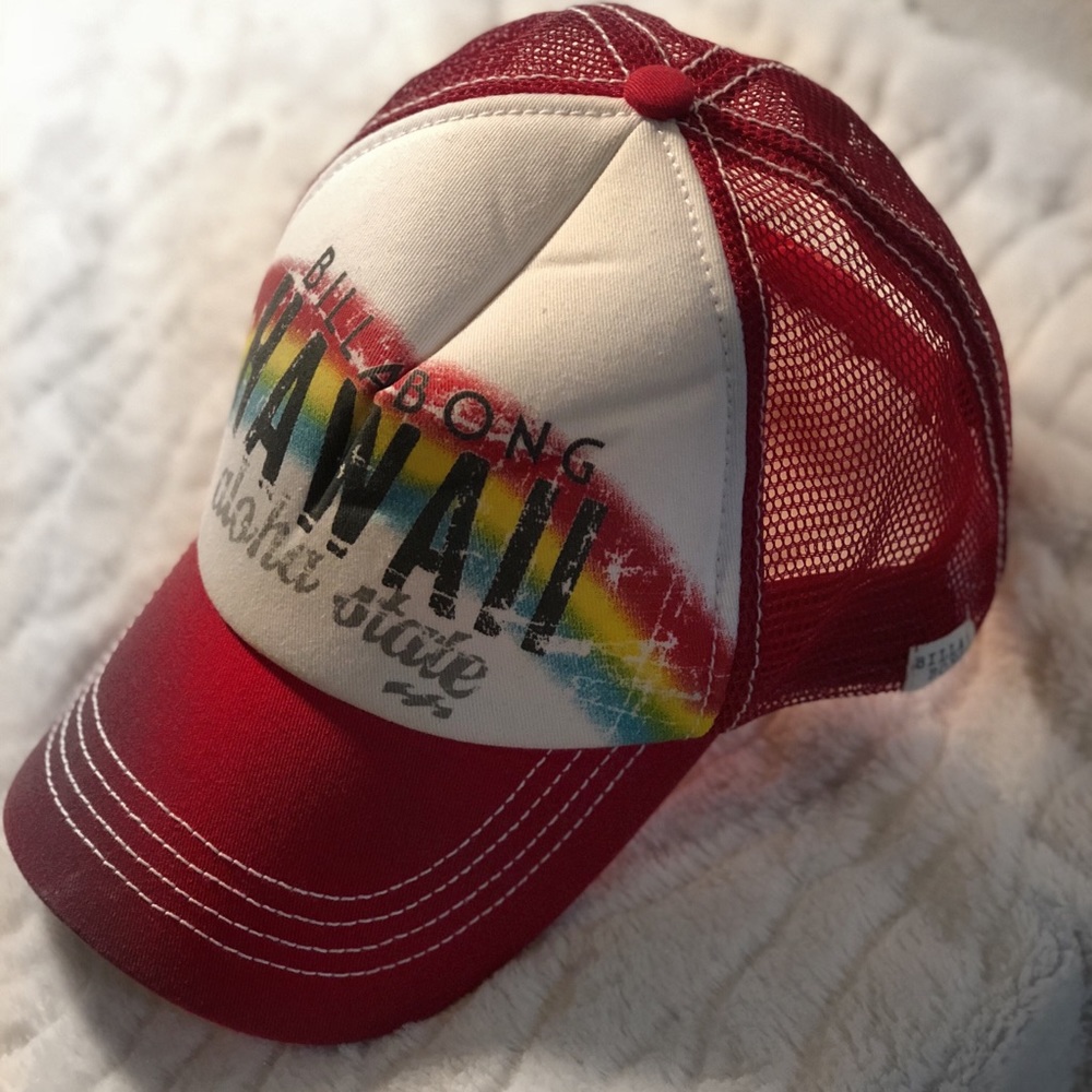 Red Billabong mesh cap